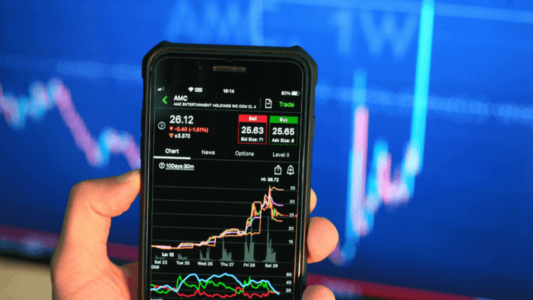 Questrade vs WealthSimple Self-Directed: Which One is For You?