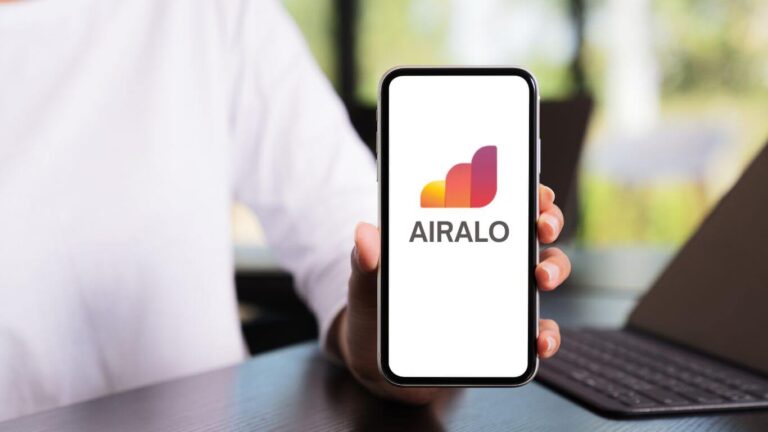 Airalo Review: Affordable Connectivity for Travelers